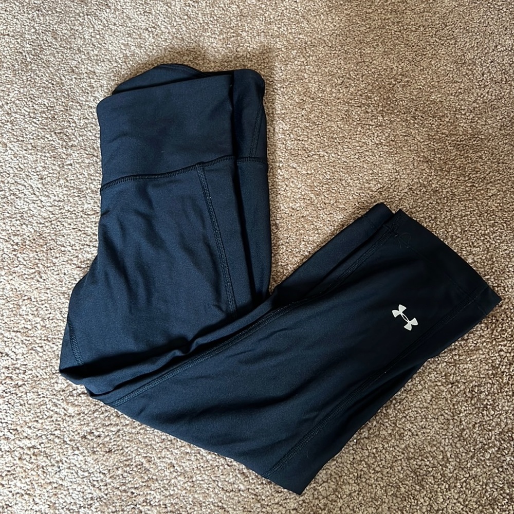 Under Armour compression leggings